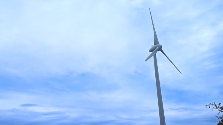 Wind turbine